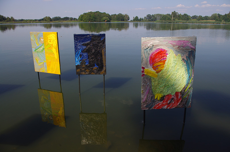 Matthias Haase, Malerei, Kunst, Bilder am Ufer, Installation, Rotes Haus am Dippelsdorfer Teich, Moritzburg, Kunstsommer 2019